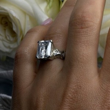 Art Deco Style 925 Sterling Silver Clear Cz Ring Size 7