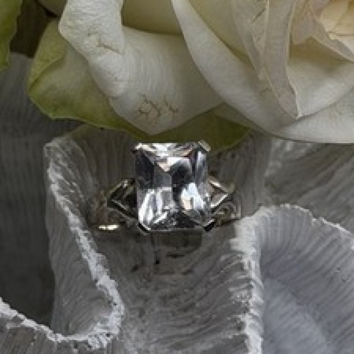 Art Deco Style 925 Sterling Silver Clear Cz Ring Size 7