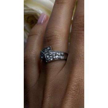 Vintage 925 Sterling Silver Clear Topaz Crossover Ring Size 9