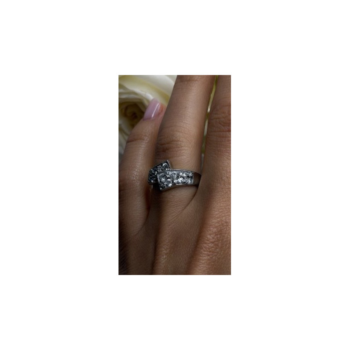 Vintage 925 Sterling Silver Clear Topaz Crossover Ring Size 9