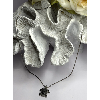 925 Sterling Silver Black & White Diamonds Sea Turtle Necklace
