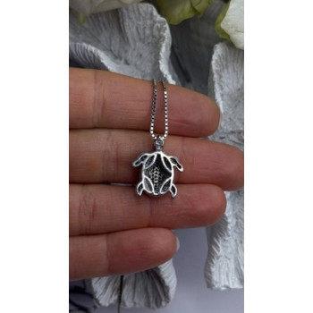 925 Sterling Silver Black & White Diamonds Sea Turtle Necklace