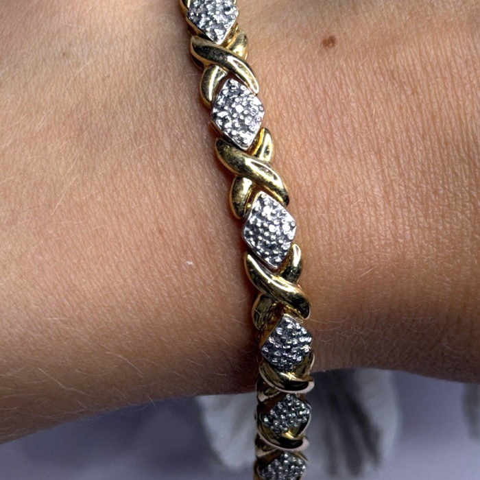 Elegant Tennis 925 Sterling Silver Gold Plated Bracelet Size 8