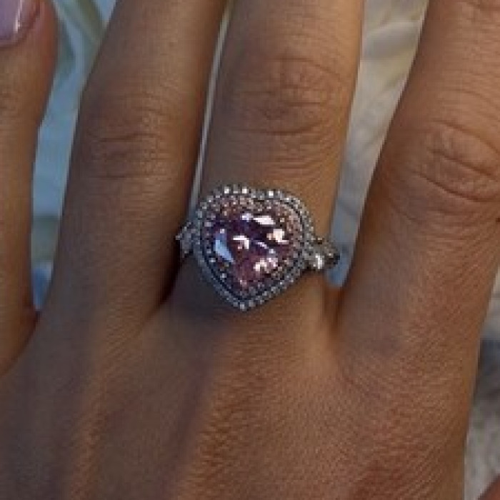 Romantic 925 Sterling Silver Pink Heart Topaz Ring Size 9