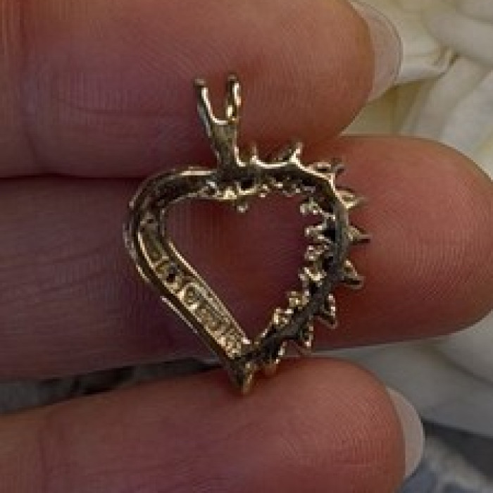 925 Sterling Silver Gold Plated Heart Blue Sapphire & Diamond Pendant