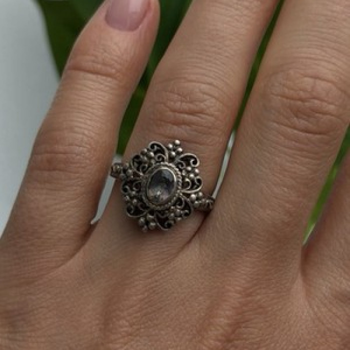 Vintage Filigree 925 Sterling Silver Mystic Topaz Ring Size 7.5