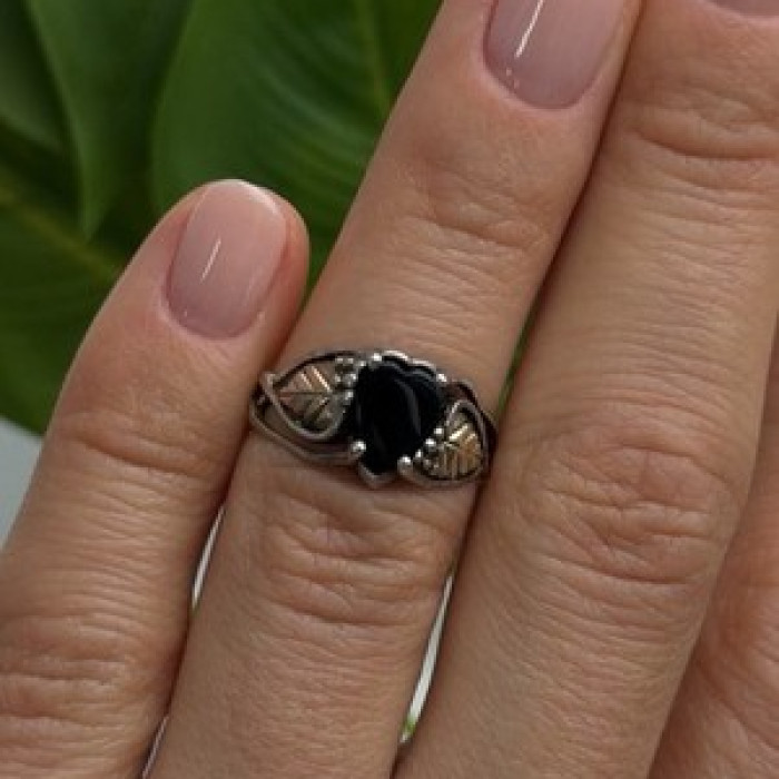 Vintage 925 Sterling Silver & 12K Gold Leaf Black Onyx Ring Size 6
