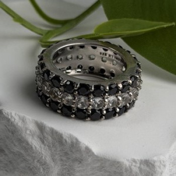 Vintage 925 Sterling Silver Black Spinel & White Topaz Eternity Band Ring Size 7