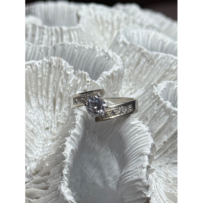 925 Sterling Silver CZ Ring Size 6.5