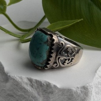Artisan Style Vintage 925 Sterling Silver Turquoise Ring Size 5.5