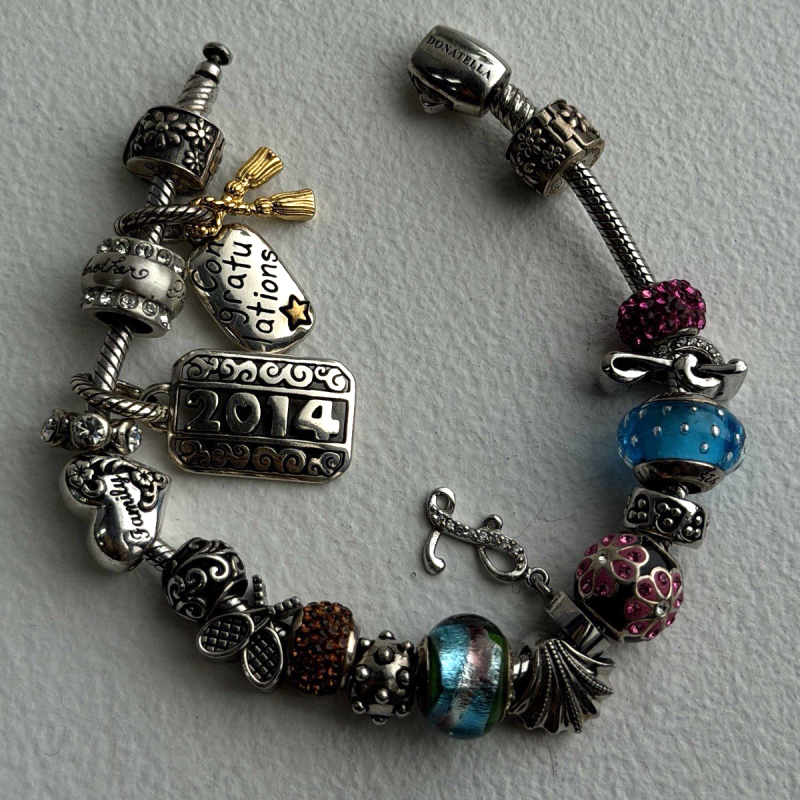 Donatella 925 Sterling Silver 19 Charms Bracelet