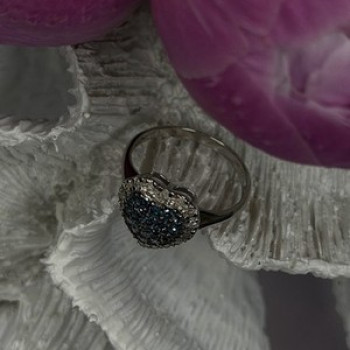 14K White Gold Heart Blue & White Diamonds Ring Size 6