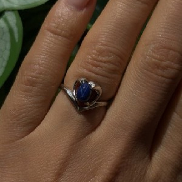 14K White Gold Blue Star Sapphire Heart Ring Size 5.5