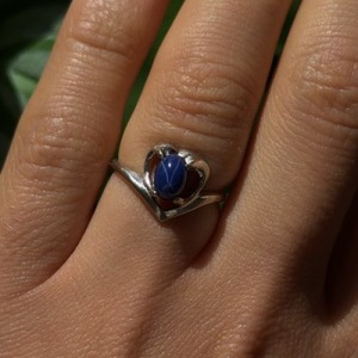 14K White Gold Blue Star Sapphire Heart Ring Size 5.5