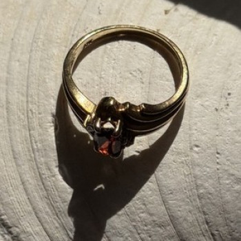 Elegant 10K Yellow Gold Garnet & Diamond Ring Size 6