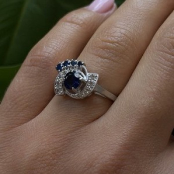 10K White Gold Blue & White Sapphire Cocktail Floral Ring Size 6.5