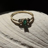 Beautiful Shiny 10K Yellow Gold Emerald & Diamond Ring Size 7