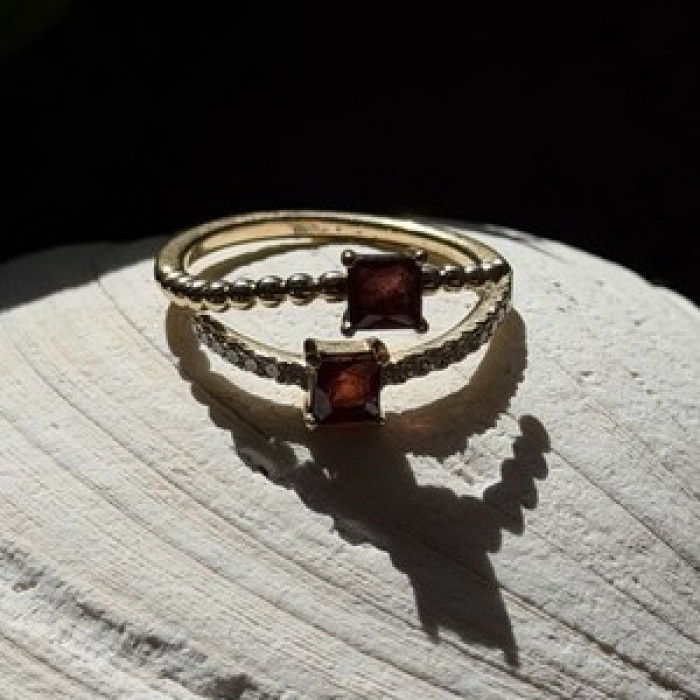 Modern Adjustable 14K Yellow Gold Garnet & Diamond Ring