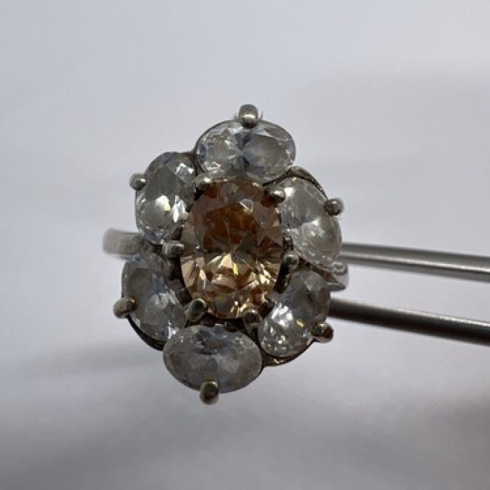 925 Sterling Silver CZ Ring Size 8
