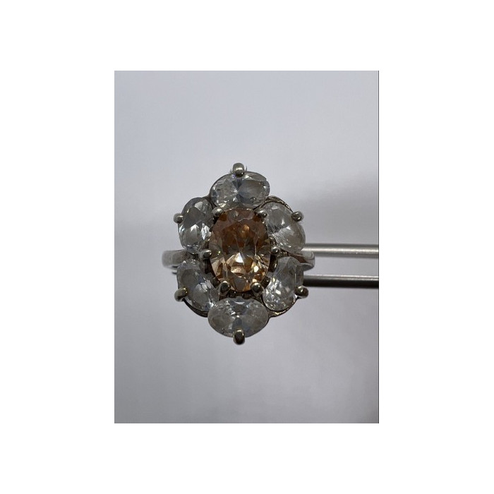 925 Sterling Silver CZ Ring Size 8