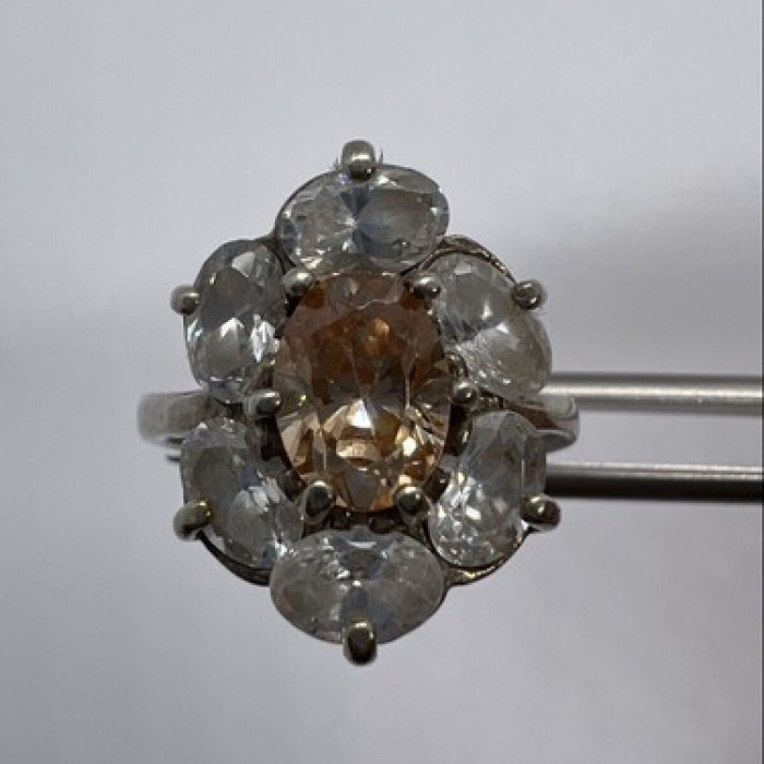 925 Sterling Silver CZ Ring Size 8