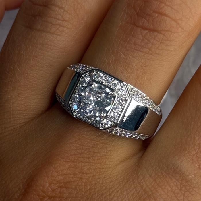 Mens 925 Sterling Silver CZ Ring Size 10