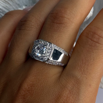 Mens 925 Sterling Silver CZ Ring Size 10
