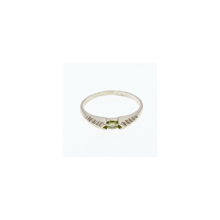 925 Sterling Silver Peridot Ring Size 10.25