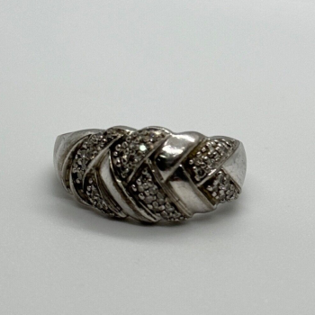 925 Sterling Silver Diamonds Ring Size 8