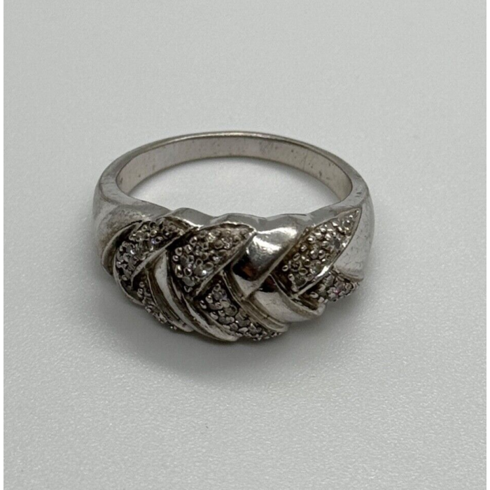 925 Sterling Silver Diamonds Ring Size 8