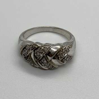925 Sterling Silver Diamonds Ring Size 8