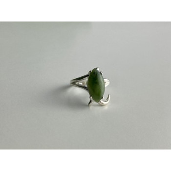 925 Sterling Silver Green Nephrite Ring Size 6.5