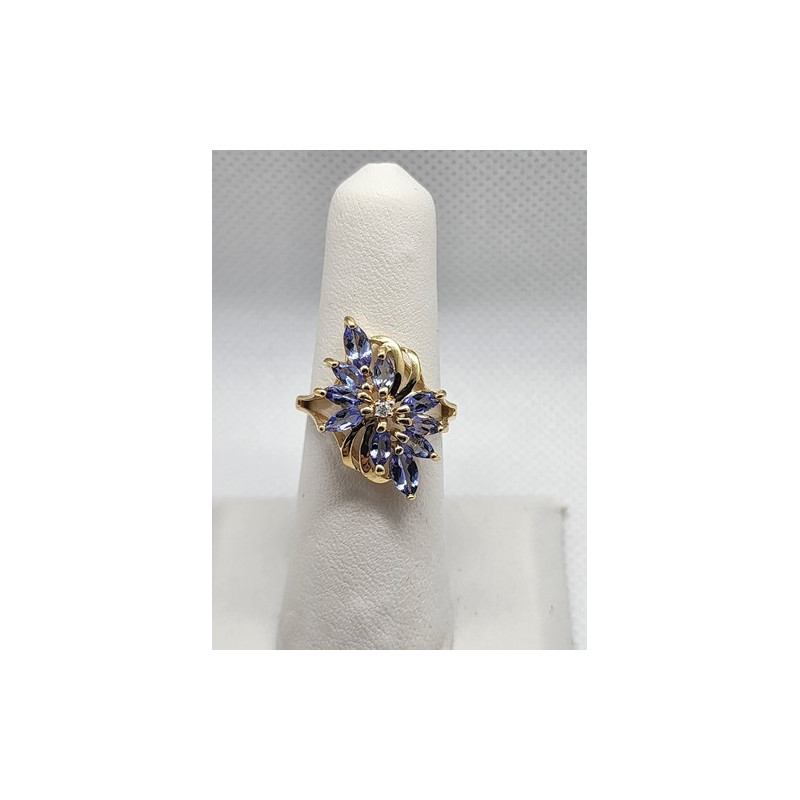 14K YELLOW GOLD TANZANITE & DIAMOND FLOWER RING  SIZE 5.5