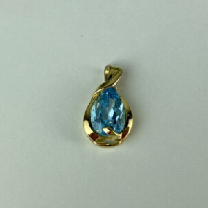 925 Sterling Silver Gold Plated Blue Spinel Pendant