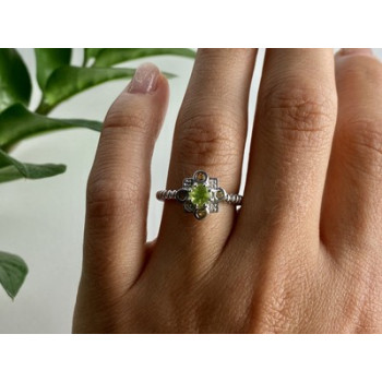 925 Sterling Silver Peridot, Citrine & White Sapphire Ring Size 7