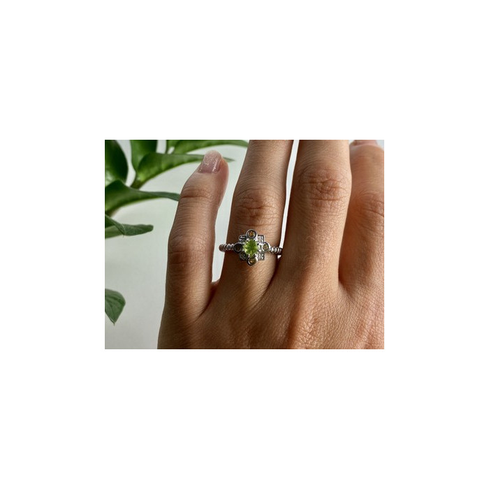 925 Sterling Silver Peridot, Citrine & White Sapphire Ring Size 7