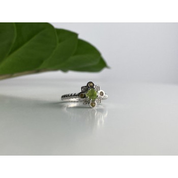 925 Sterling Silver Peridot, Citrine & White Sapphire Ring Size 7