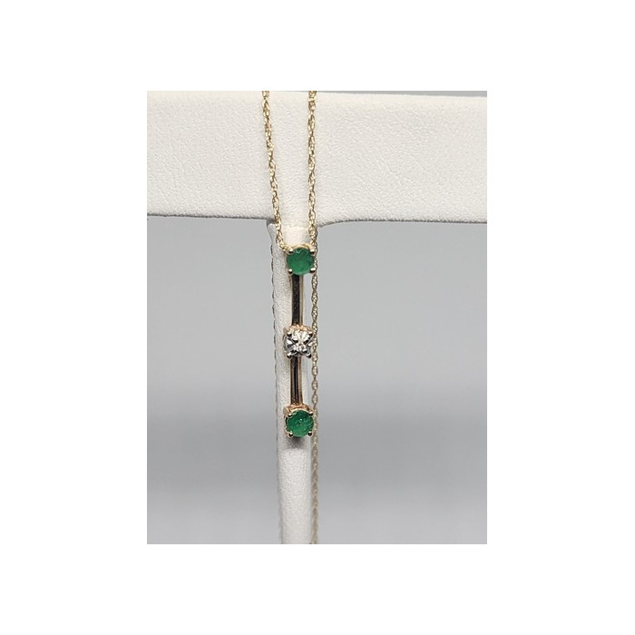 10K YELLOW GOLD EMERALD & DIAMOND EARRINGS & NECKLACE  SET