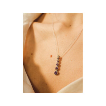 10K WHITE GOLD AMETHYST & DIAMOND CHAIN WITH PENDANT