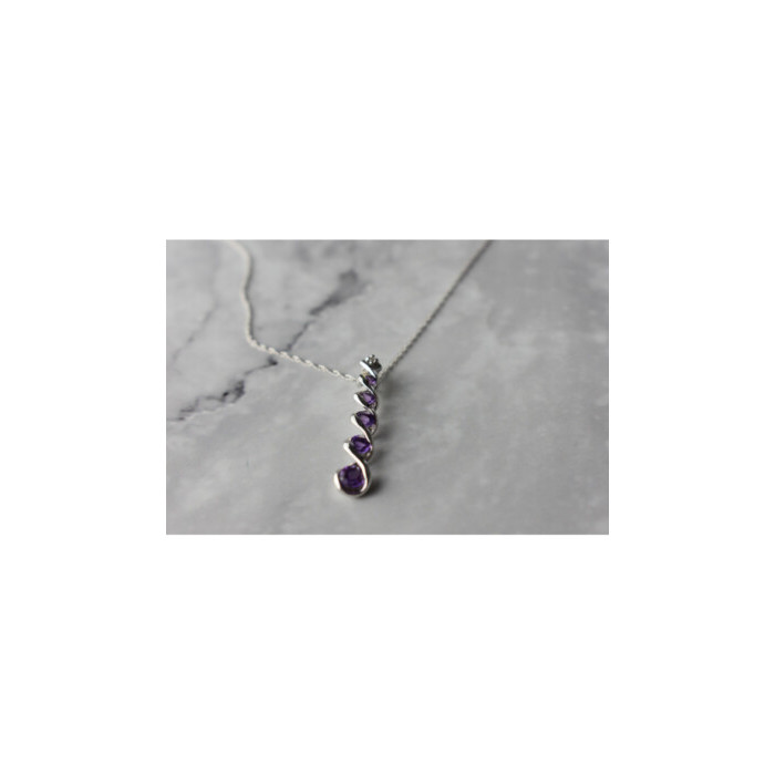 10K WHITE GOLD AMETHYST & DIAMOND CHAIN WITH PENDANT