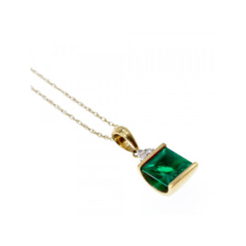 10K YELLOW GOLD EMERALD & DIAMONDS CHAIN WITH PENDANT