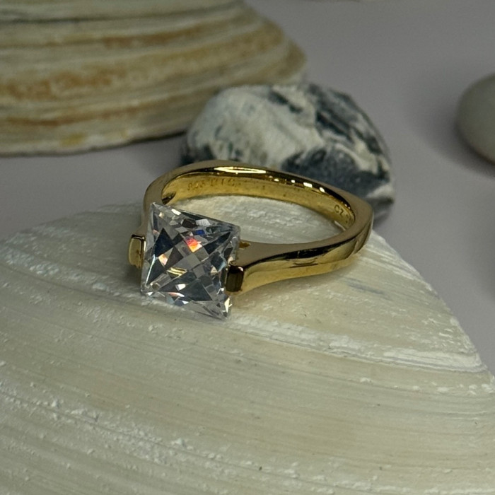 Classy Design 925 Sterling Silver Gold Plated Cz Ring Size 10