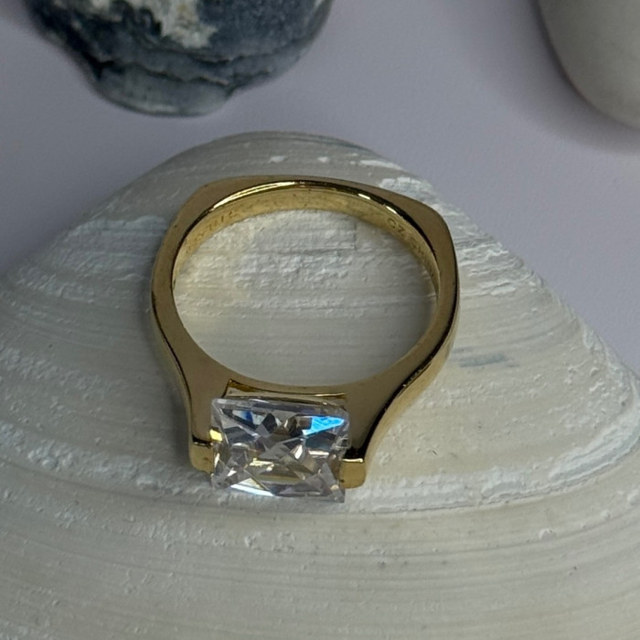 Classy Design 925 Sterling Silver Gold Plated Cz Ring Size 10