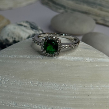 925 Sterling Silver Emerald & Beryl Ring Size 7