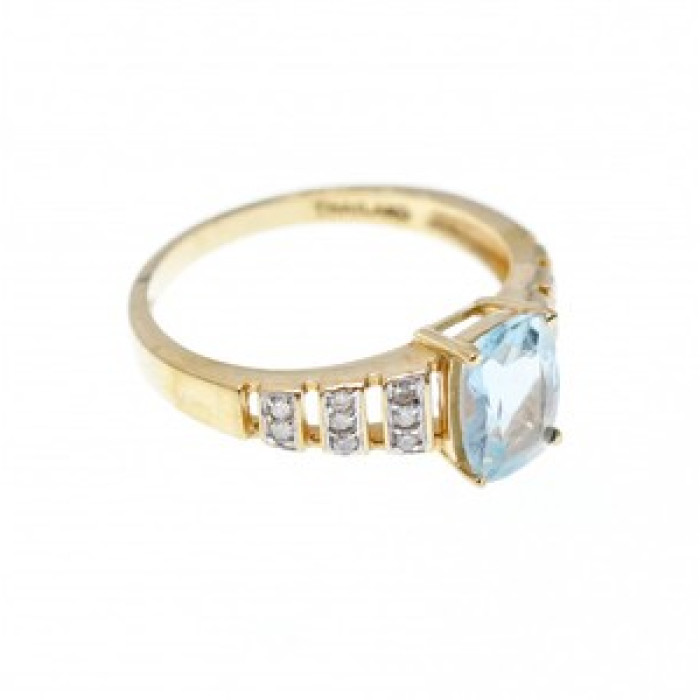 10K Yellow Gold Aquamarine & Diamonds Ring Size 7