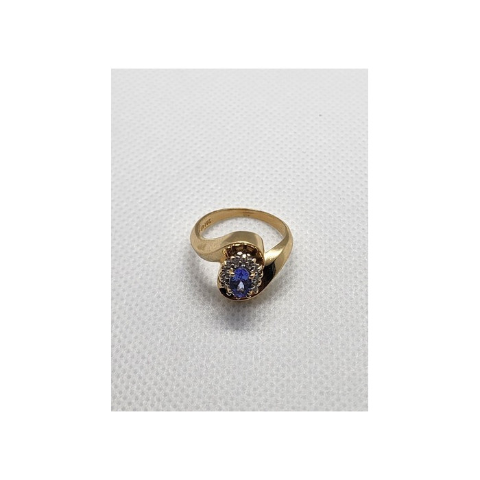 14K YELLOW GOLD TANZANITE & DIAMONDS RING  SIZE 5