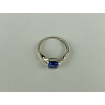 925 STERLING SILVER IOLITE & CZ RING SIZE 6.75