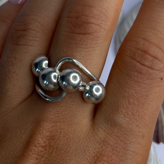 Unique Design 925 Sterling Silver Ring Size 8