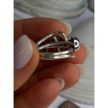 Unique Design 925 Sterling Silver Ring Size 8