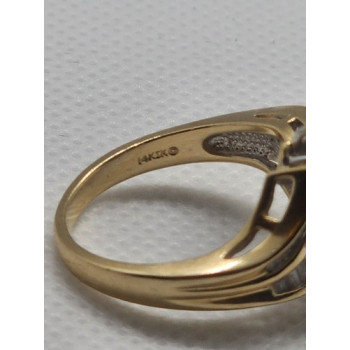 14K YELLOW GOLD SAPPHIRE & DIAMONDS RING  SIZE 5.5